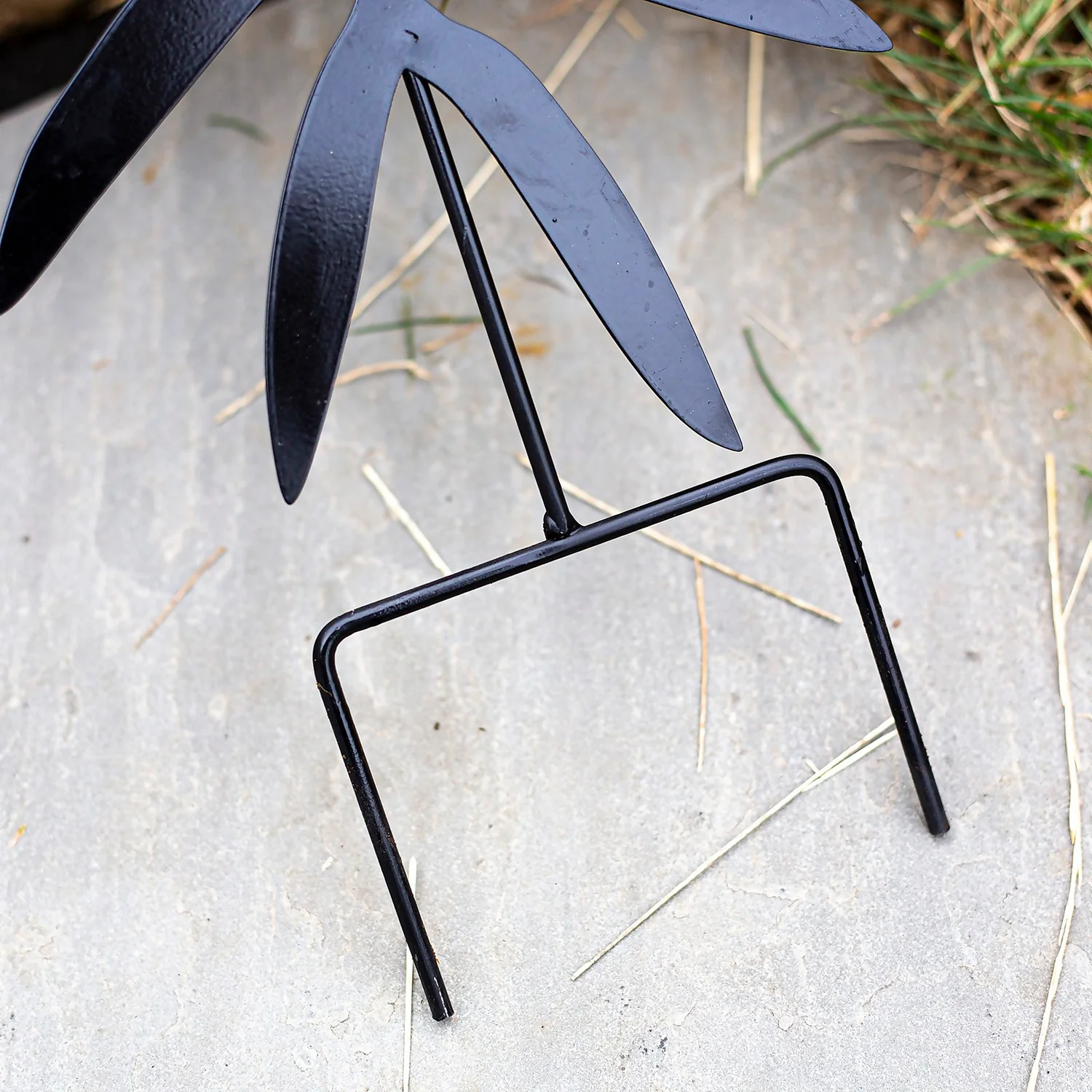 Jungle Black Ground Stakes - 45cm (Assorted Designs) 5 Jungle Black Ground Stakes - 45cm (Assorted Designs) - Image 3