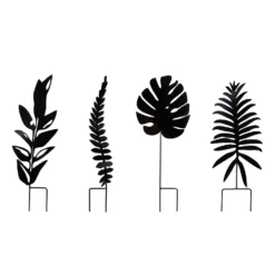 Jungle Black Ground Stakes - 45cm (Assorted Designs)