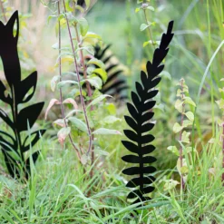 Jungle Black Ground Stakes - 45cm (Assorted Designs) 16 Jungle Black Ground Stakes - 45cm (Assorted Designs) -Plantery Shop 13981010 5065005324354836